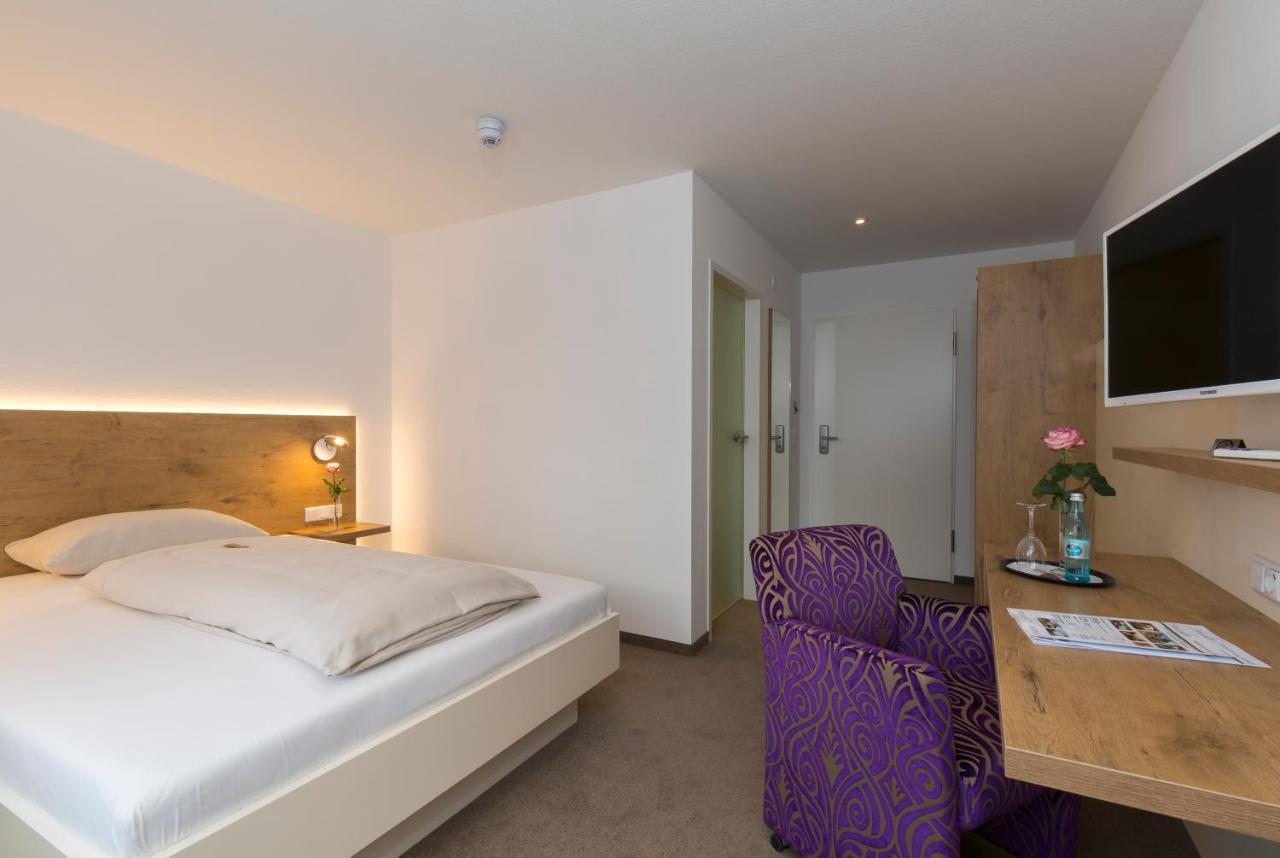 Hotel Hirsch Leonberg Eksteriør billede